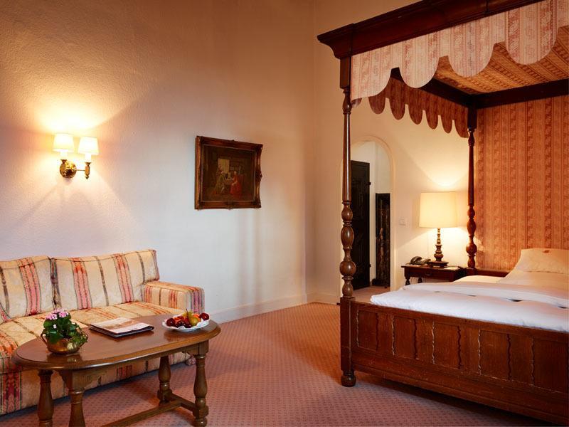 Hotel Und Restaurant Burg Schnellenberg Attendorn Dış mekan fotoğraf