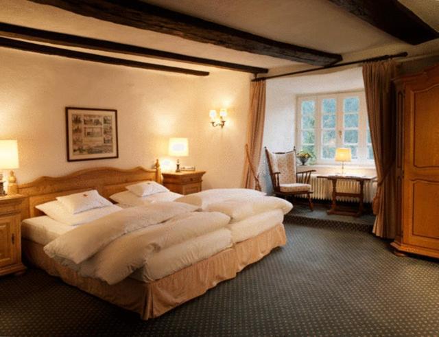 Hotel Und Restaurant Burg Schnellenberg Attendorn Dış mekan fotoğraf