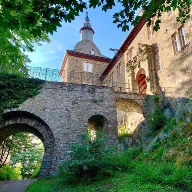Hotel Und Restaurant Burg Schnellenberg Attendorn Dış mekan fotoğraf